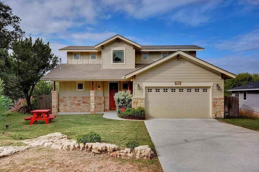 508 Errol Dr in the Lake Travis area